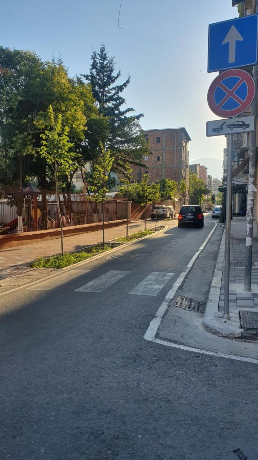 City Center Tirana Urban Condo 외부 사진